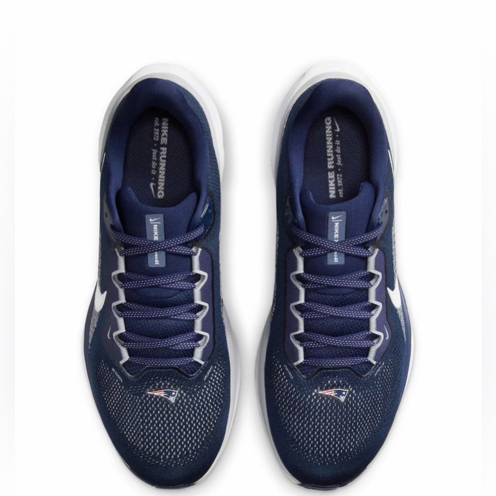 NIKE ZOOM PEGASUS 41 PATRIOTS Size 11.5 - Picture 4 of 13